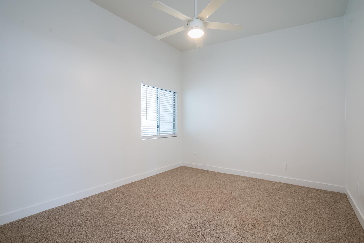 Skylar_unit_18_2BD-11